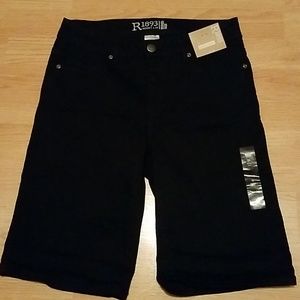 NWT Womens R1893 Bermuda Shorts